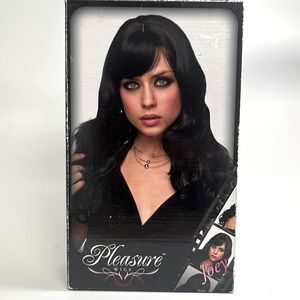 Pleasure wig! Big and curly wig